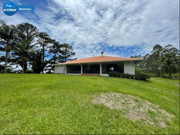 Bela Propriedade de Campo